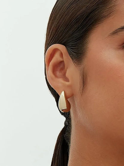 Tear Drop Gold Earrings